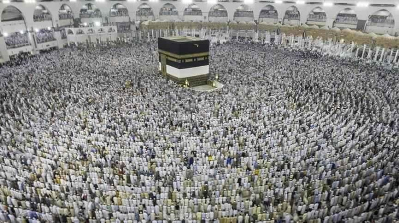 1.5 مليون مُصلٍ ومُعتمر بالمسجد الحرام ليلة 25 رمضان